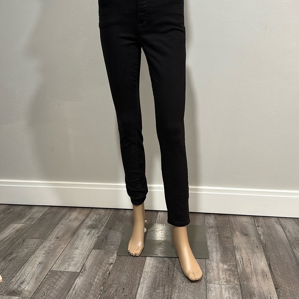 Black Skinny Jeans